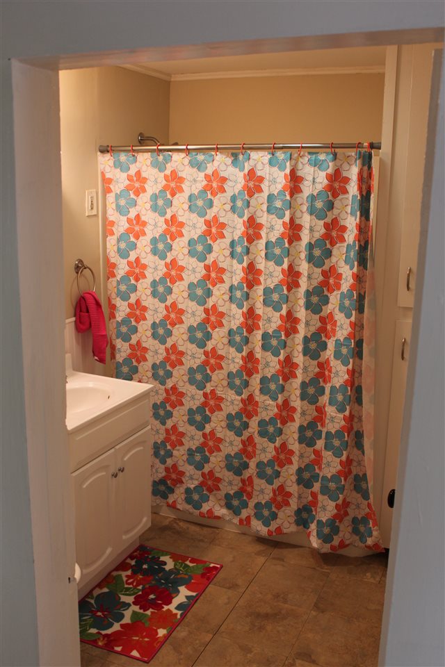 131 3rd Street Manchester, NH 03102 - Photo 8 of 20 Gallery Image 8