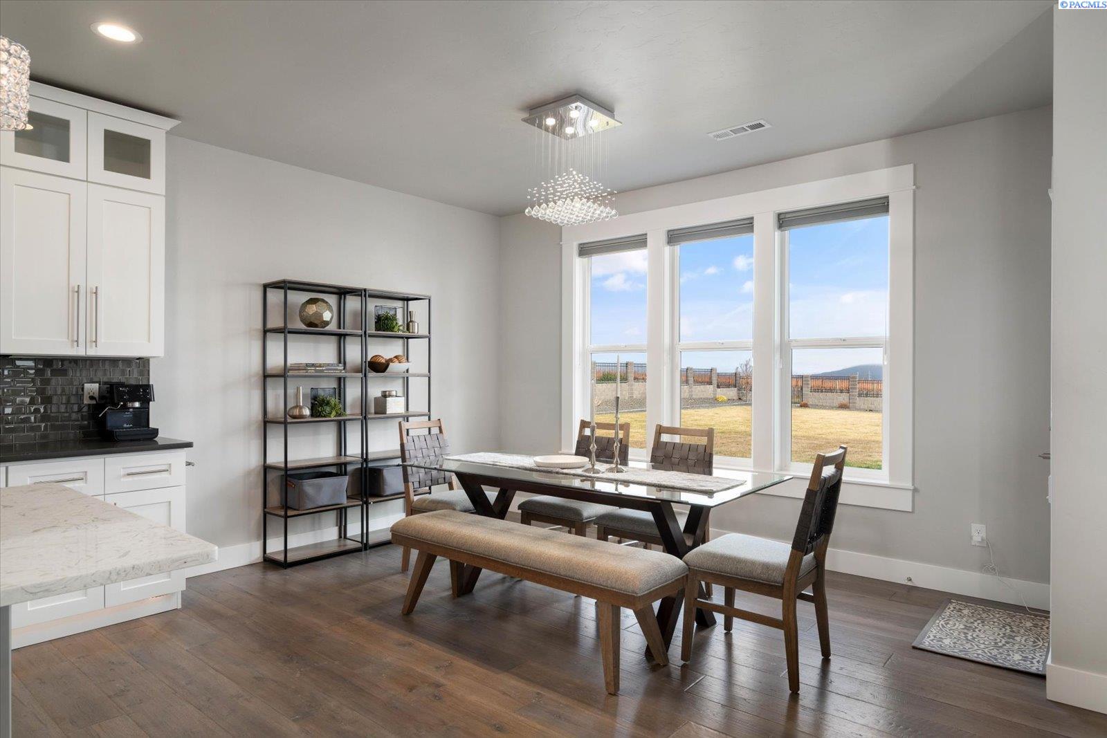 83706 Wallowa Road Kennewick, WA 99338 - Photo 14 of 49 Gallery Image 14