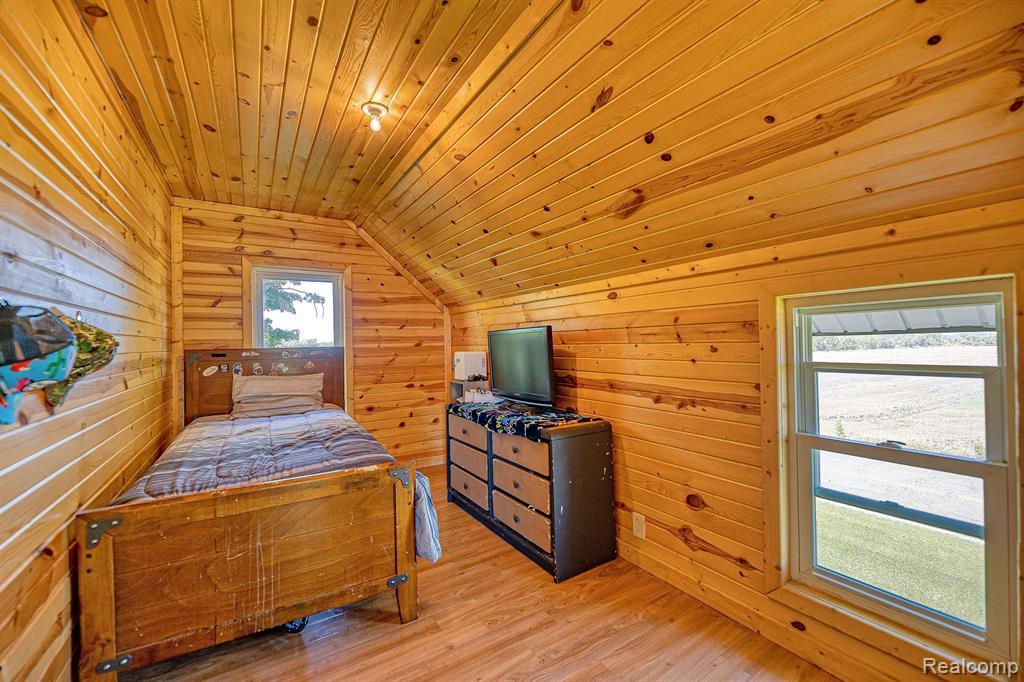 4550 Barnes Road North Branch, MI 48461 - Photo 25 of 38