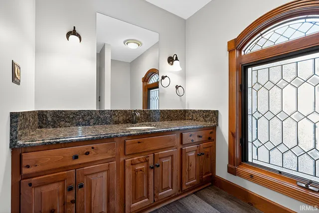 $999,900 | 3125 Greenleaf Boulevard, Elkhart, IN 46514