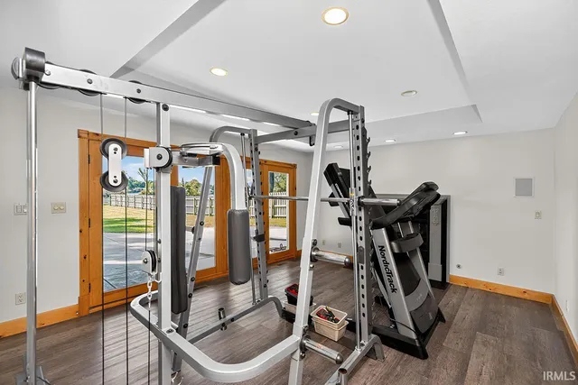 $999,900 | 3125 Greenleaf Boulevard, Elkhart, IN 46514