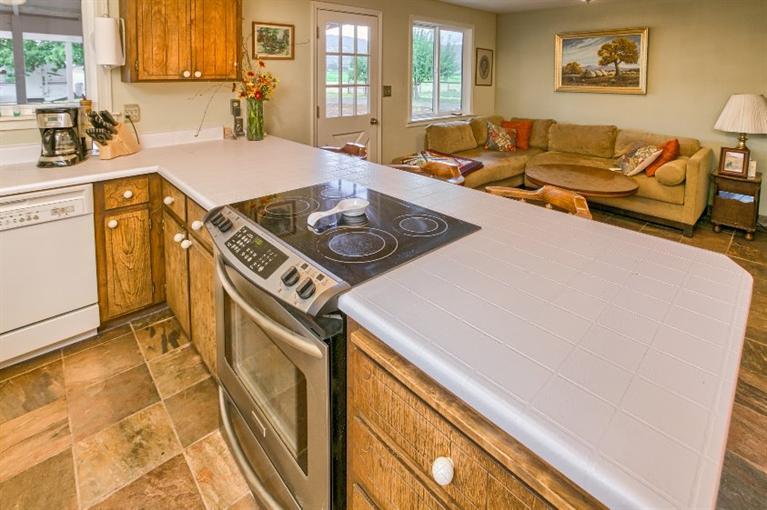 2040 Meridian Road Eagle Point, OR 97524 - Photo 16 of 35 Additional Photo
