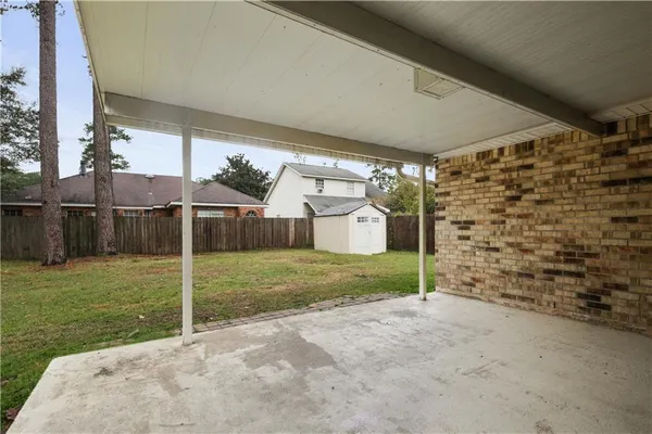 $265,000 | 2010 Rue Pickney, Mandeville, LA 70448