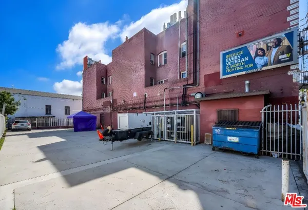 $2,100,000 | 5734 South Broadway, Los Angeles, CA 90037