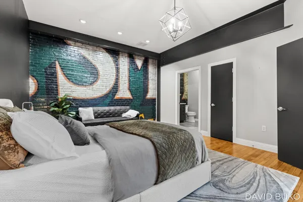 $600,000 | 49 Monroe Center Street Northwest, Unit 10, Grand Rapids, MI 49503