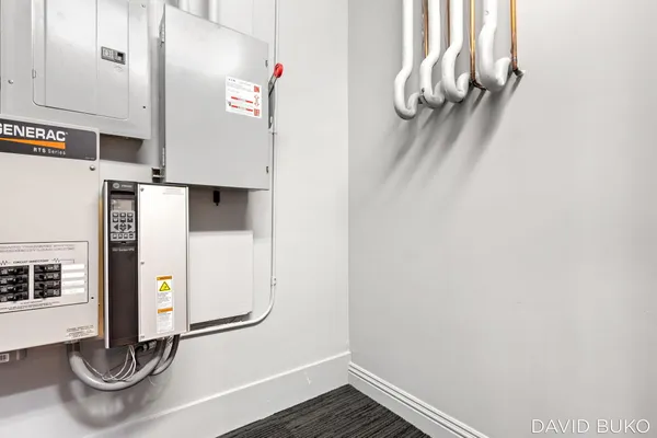 $600,000 | 49 Monroe Center Street Northwest, Unit 10, Grand Rapids, MI 49503