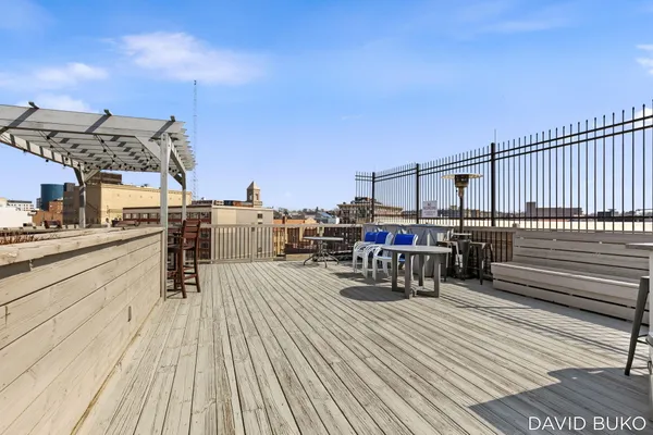 $600,000 | 49 Monroe Center Street Northwest, Unit 10, Grand Rapids, MI 49503