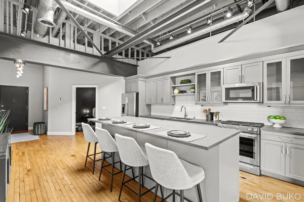 $600,000 | 49 Monroe Center Street Northwest, Unit 10, Grand Rapids, MI 49503