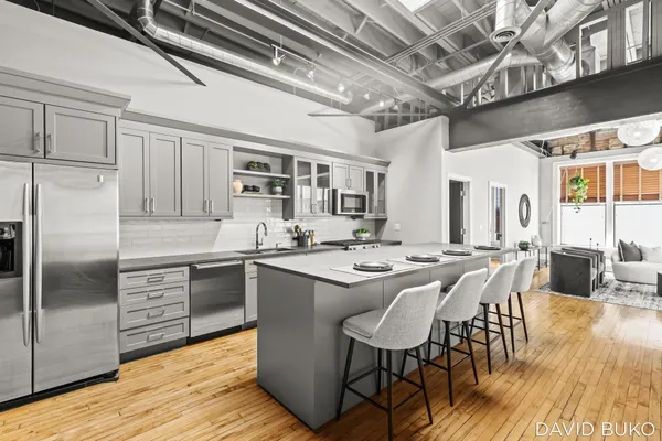 $600,000 | 49 Monroe Center Street Northwest, Unit 10, Grand Rapids, MI 49503