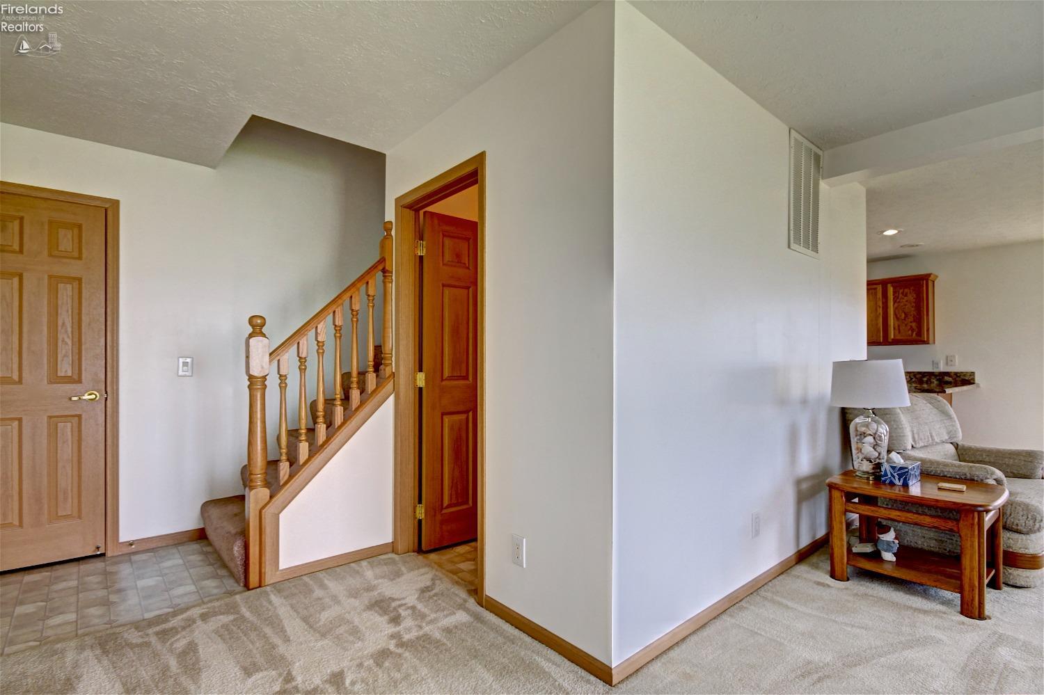 2050 Fletcher Road Port Clinton, OH 43452 - Photo 17 of 35 Gallery Image 17