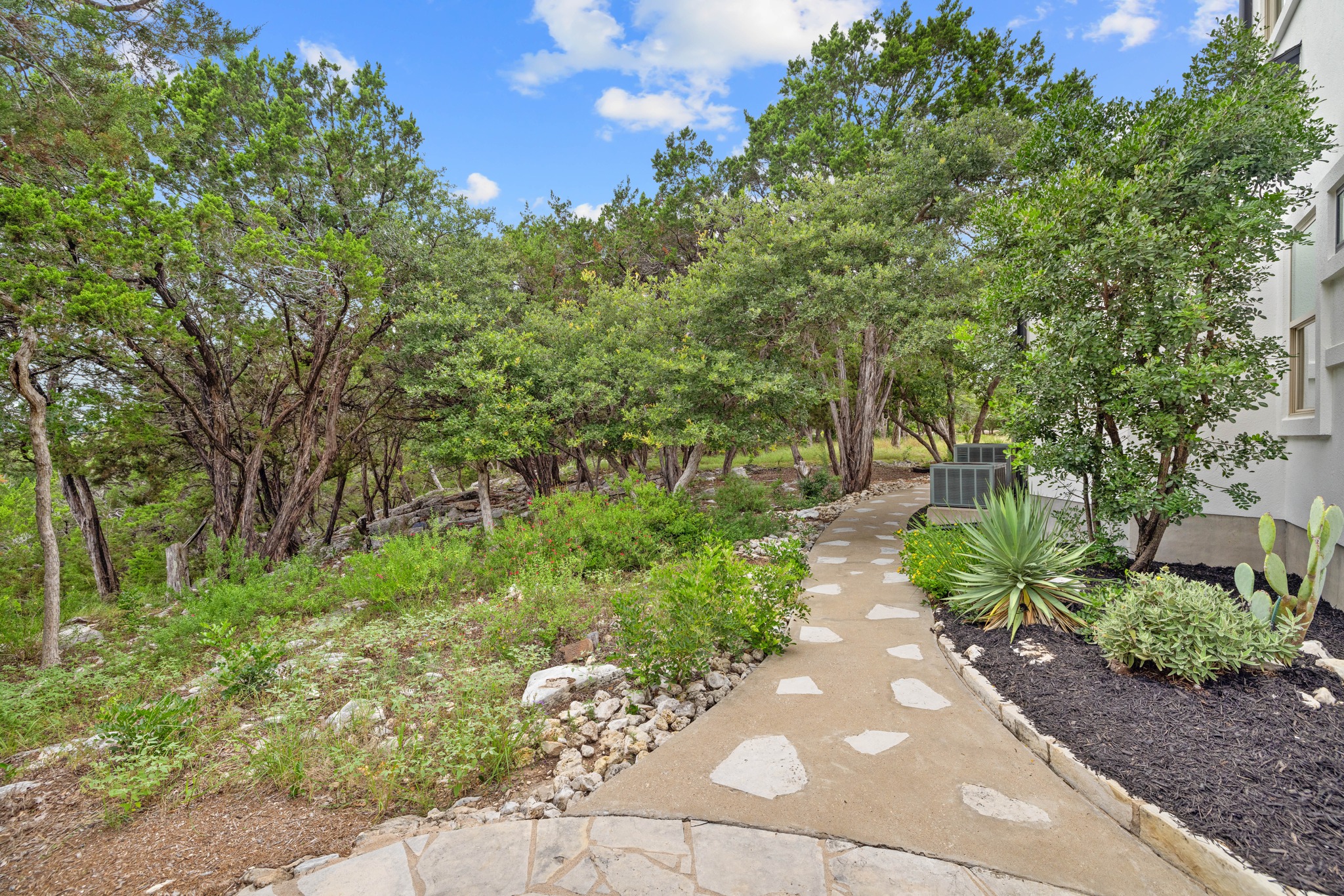 1403 Camelback Leander, TX 78641 - Photo 31 of 40