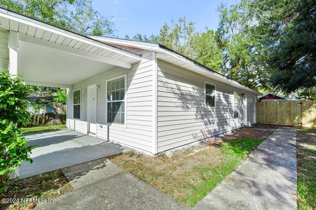2075 Tuskegee Road Jacksonville, FL 32209 - Photo 3 of 31 2075 Tuskagee-3