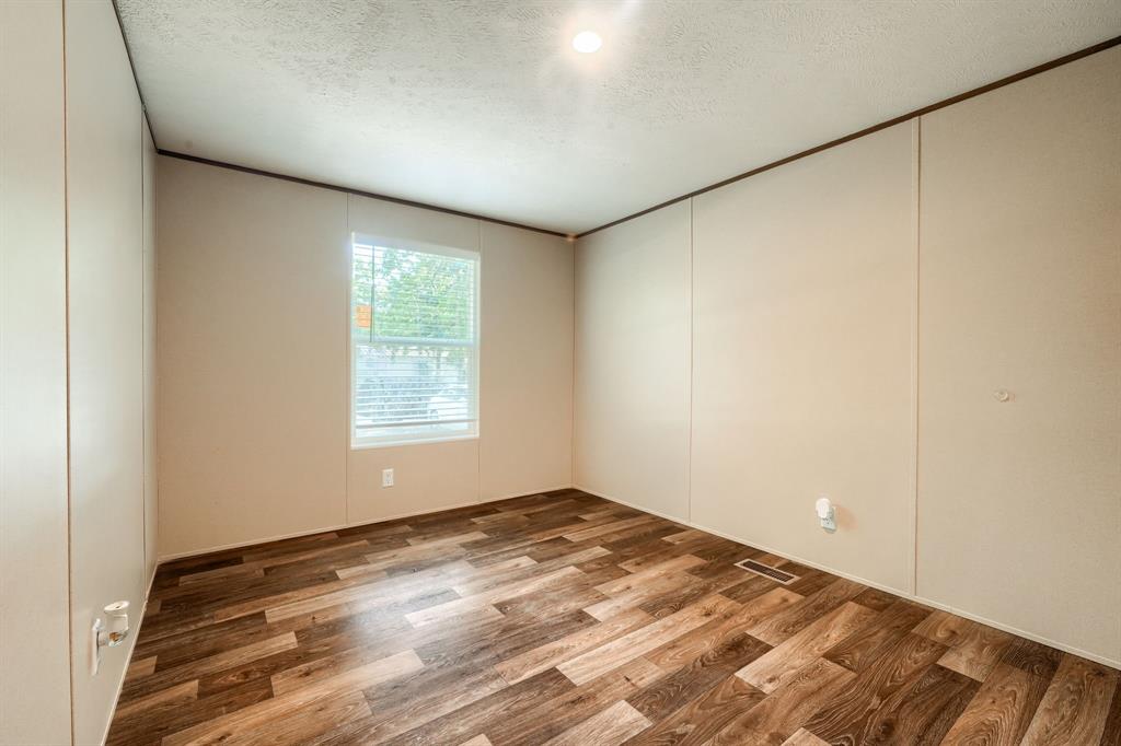1808 Grady Road Hawk Cove, TX 75474 - Photo 11 of 17