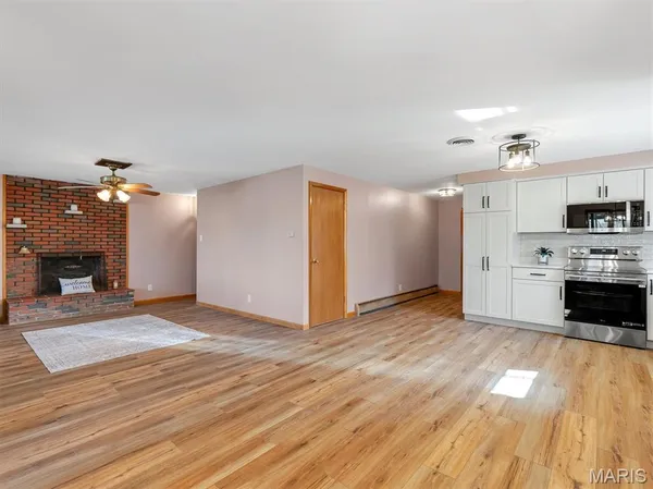 $385,000 | 747 Squaw Road, Cuba, MO 65453