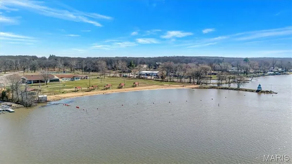 $385,000 | 747 Squaw Road, Cuba, MO 65453