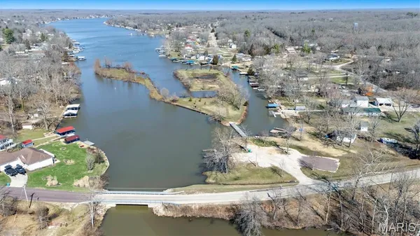 $385,000 | 747 Squaw Road, Cuba, MO 65453