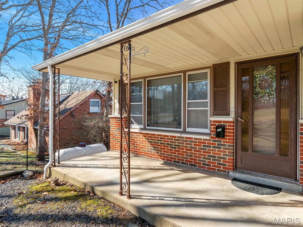 747 Squaw Road Cuba, MO 65453 - Photo 7 of 52