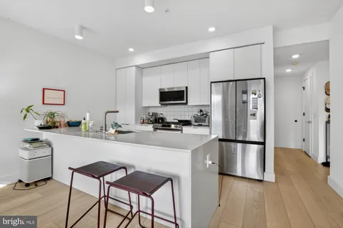 $2,540 | 2007 Cambridge Street, Unit 9, Philadelphia, PA 19130