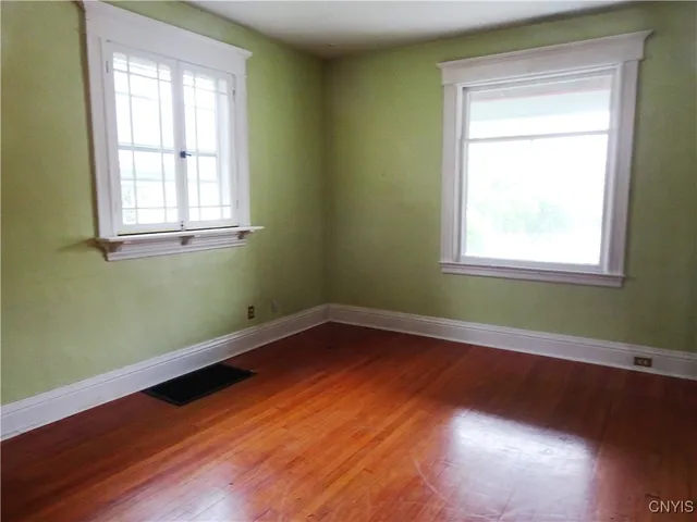 $134,900 | 54 Hartford Terrace, New Hartford, NY 13413