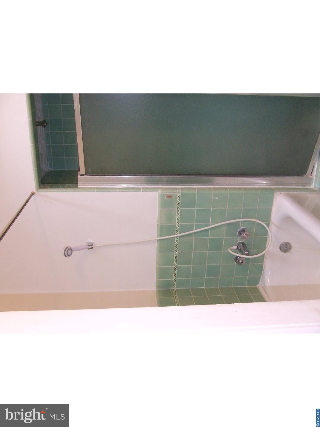 240 Avon Road Upper Darby, PA 19082 - Photo 15 of 19 Bathroom