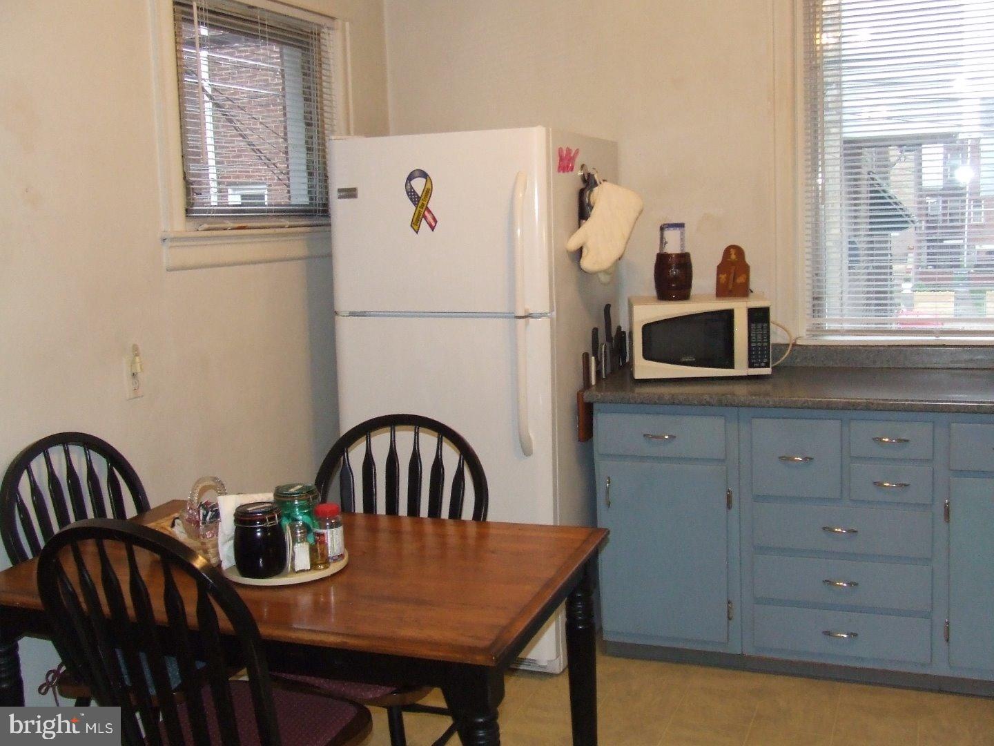 240 Avon Road Upper Darby, PA 19082 - Photo 9 of 19 Kitchen