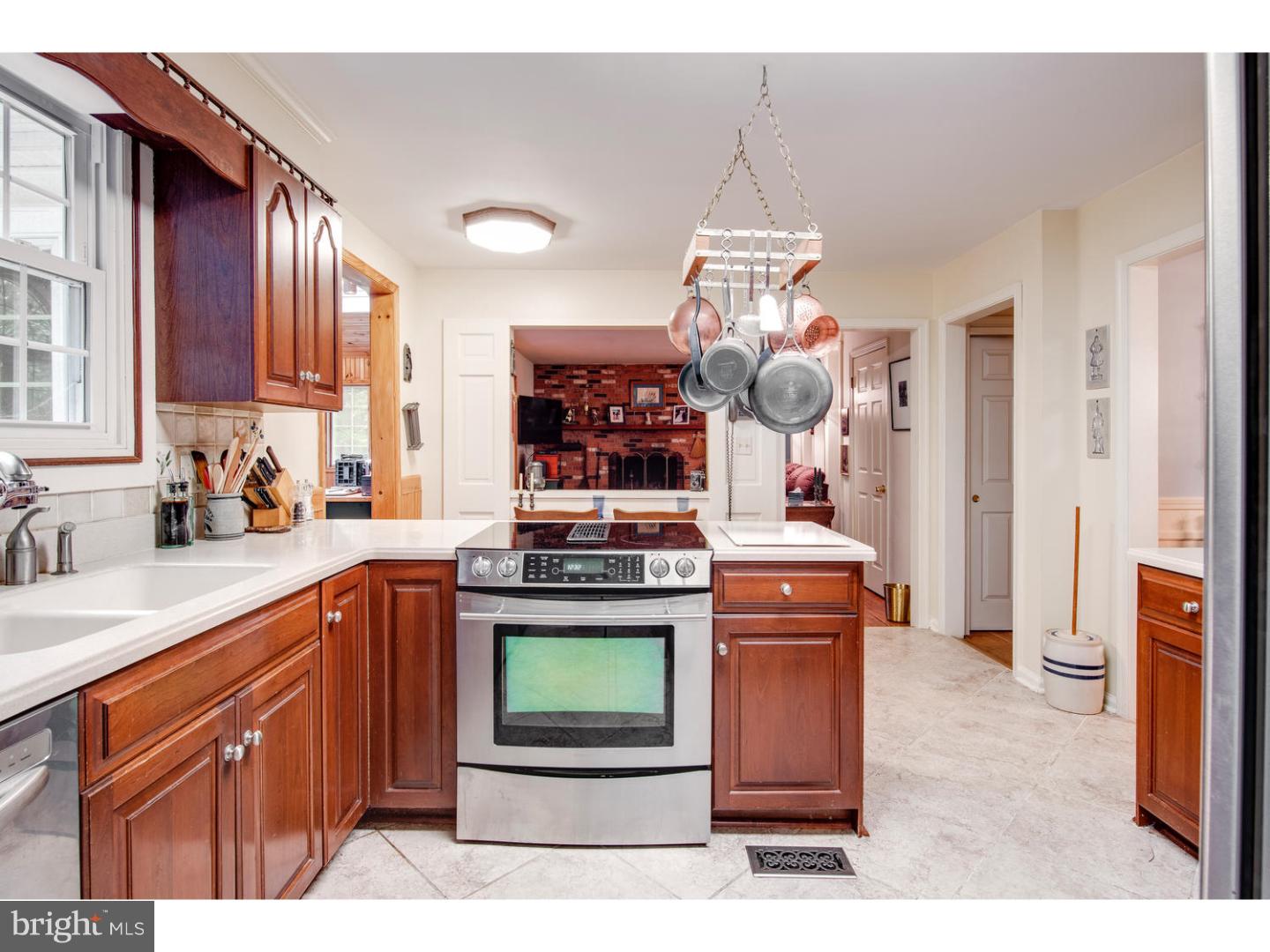 5927 Stovers Mill Road Doylestown, PA 18902 - Photo 9 of 21 Kitchen