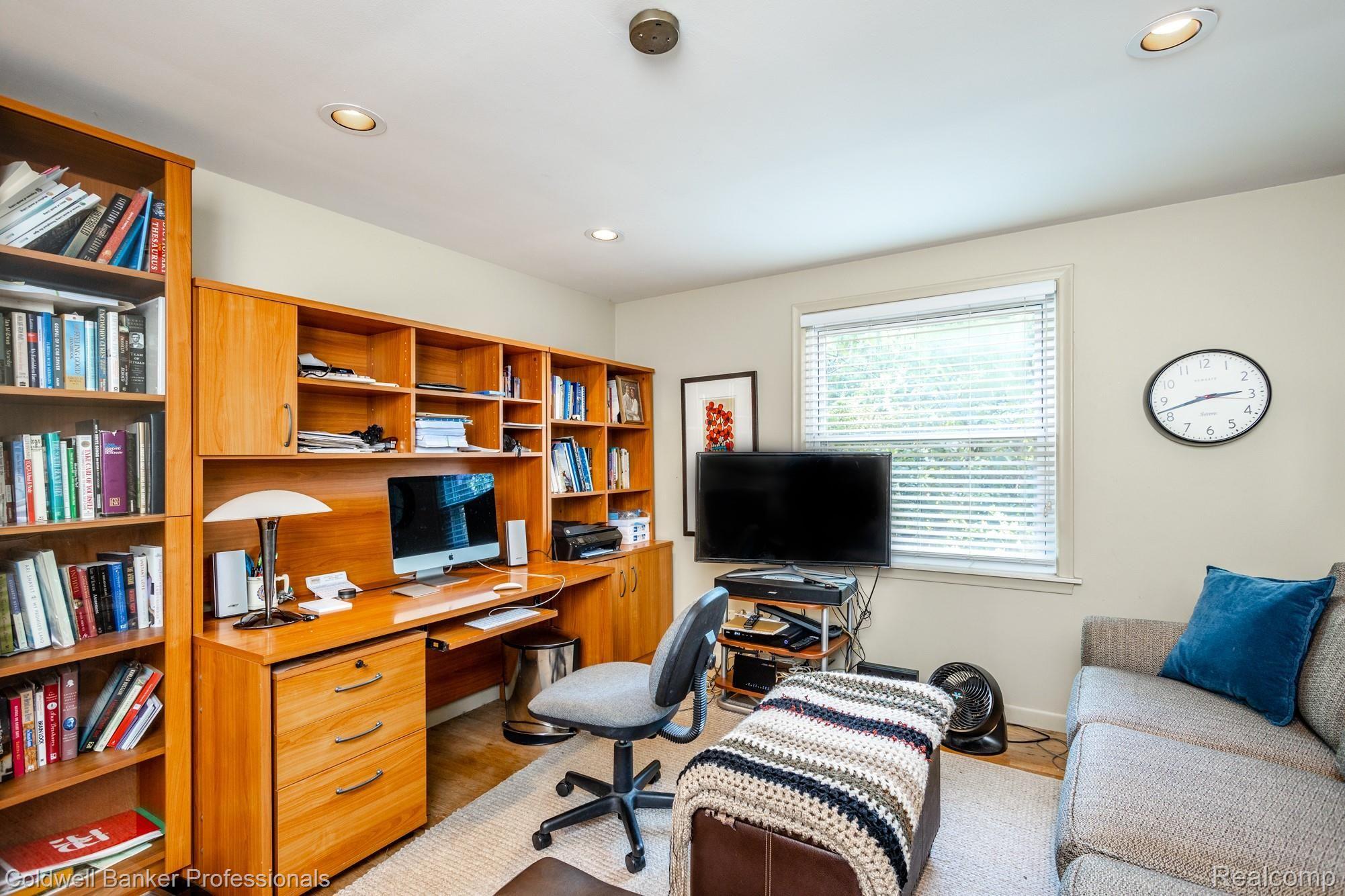 2623 Worcester Road West Bloomfield, MI 48323 - Photo 61 of 68 2623 Worcester S045.jpg
