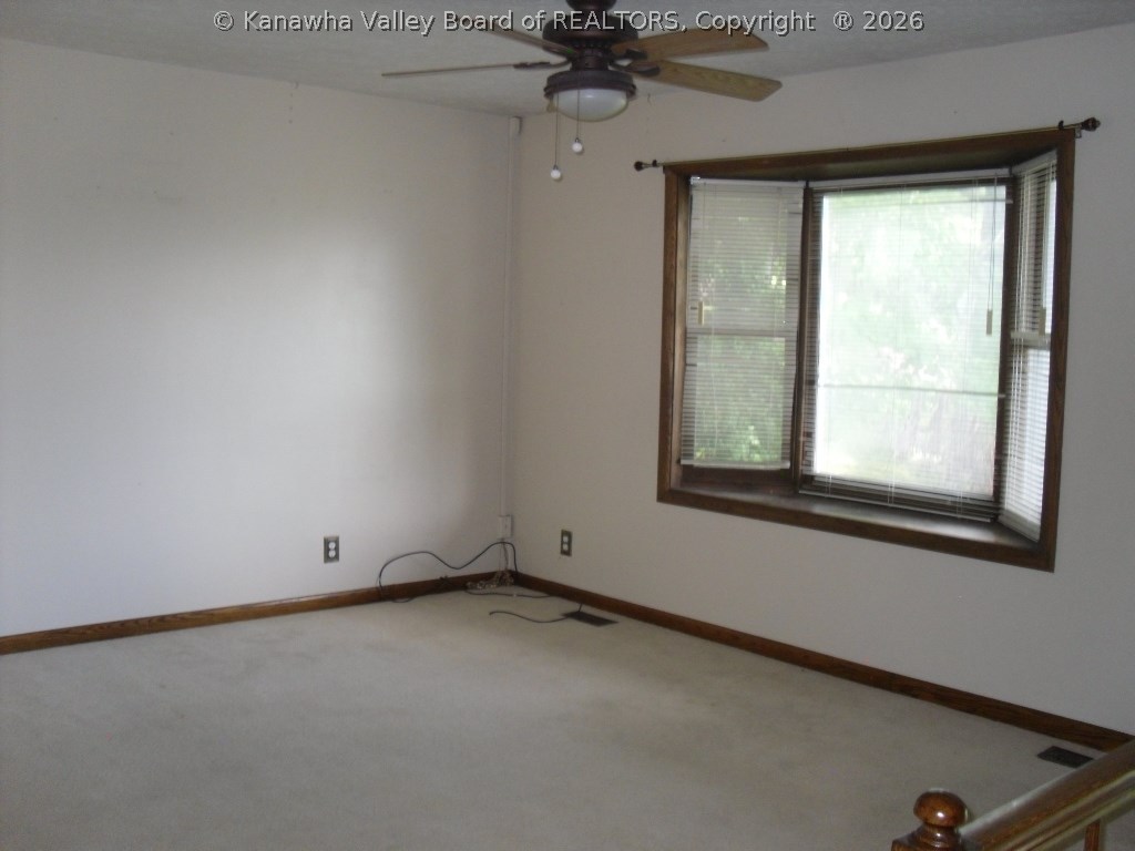 5457 Tanglewood Road Charleston, WV 25313 - Photo 11 of 31 Gallery Image 11