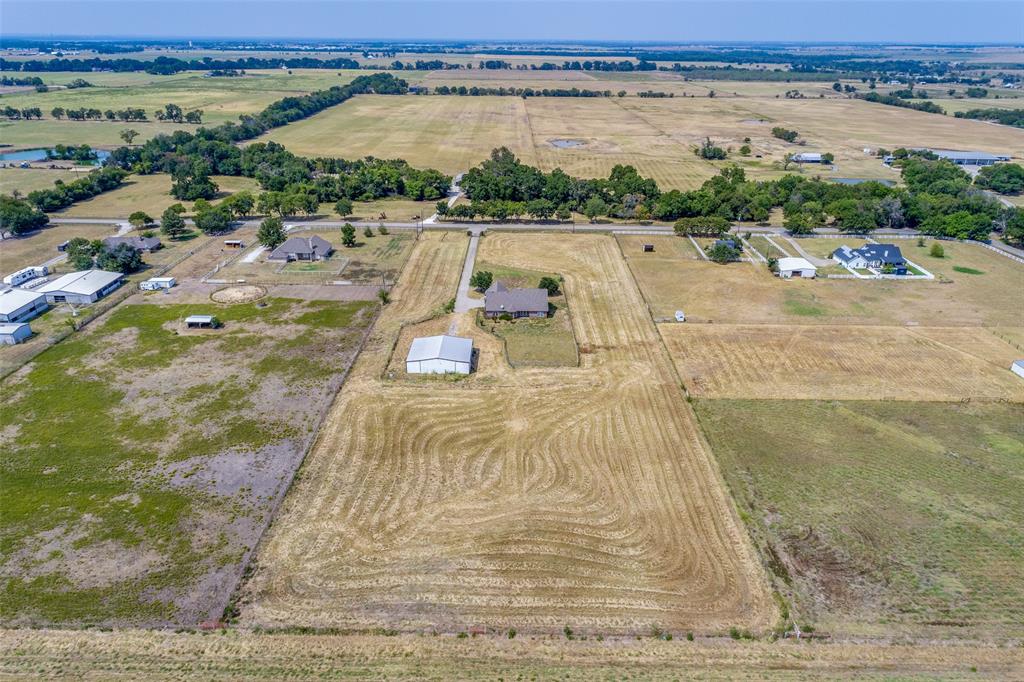 11744 Foutch Road Pilot Point, TX 76258 - Photo 33 of 35 a view of a city