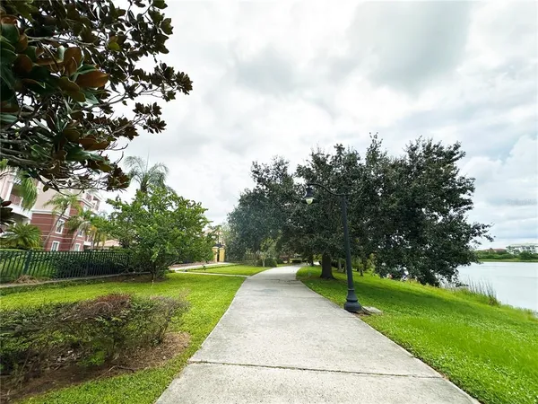 $2,900 | 5024 Shoreway Loop, Unit 107, Orlando, FL 32819