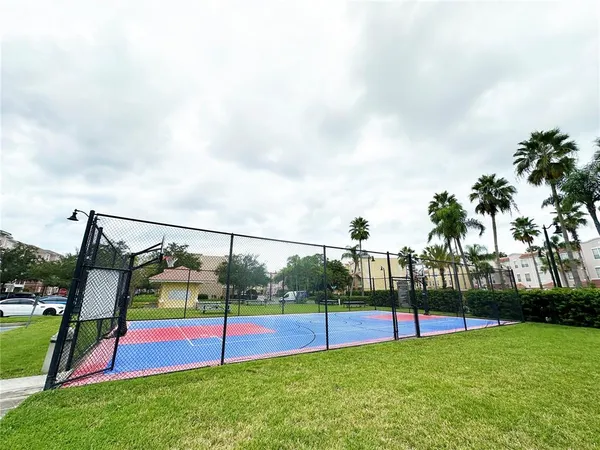 $2,900 | 5024 Shoreway Loop, Unit 107, Orlando, FL 32819