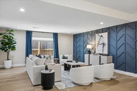 $995,000 | 1534 Althea Drive, Houston, TX 77018