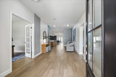 $995,000 | 1534 Althea Drive, Houston, TX 77018