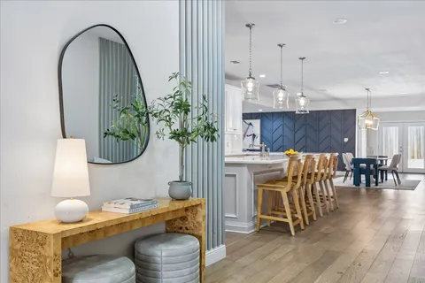 $995,000 | 1534 Althea Drive, Houston, TX 77018