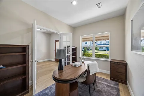 $995,000 | 1534 Althea Drive, Houston, TX 77018