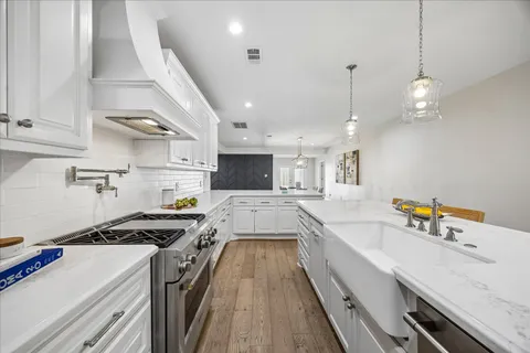 $995,000 | 1534 Althea Drive, Houston, TX 77018