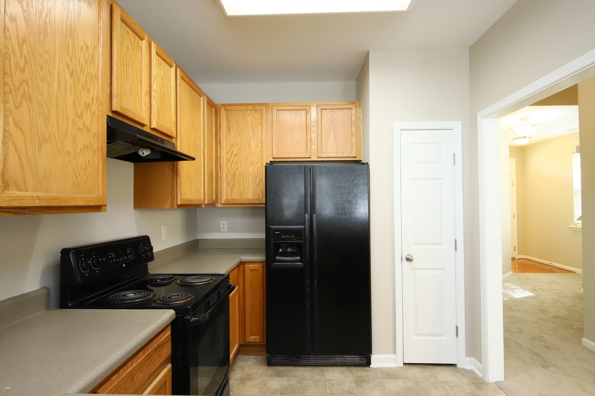 8205 Martello Lane Raleigh, NC 27613 - Photo 5 of 30 Kitchen