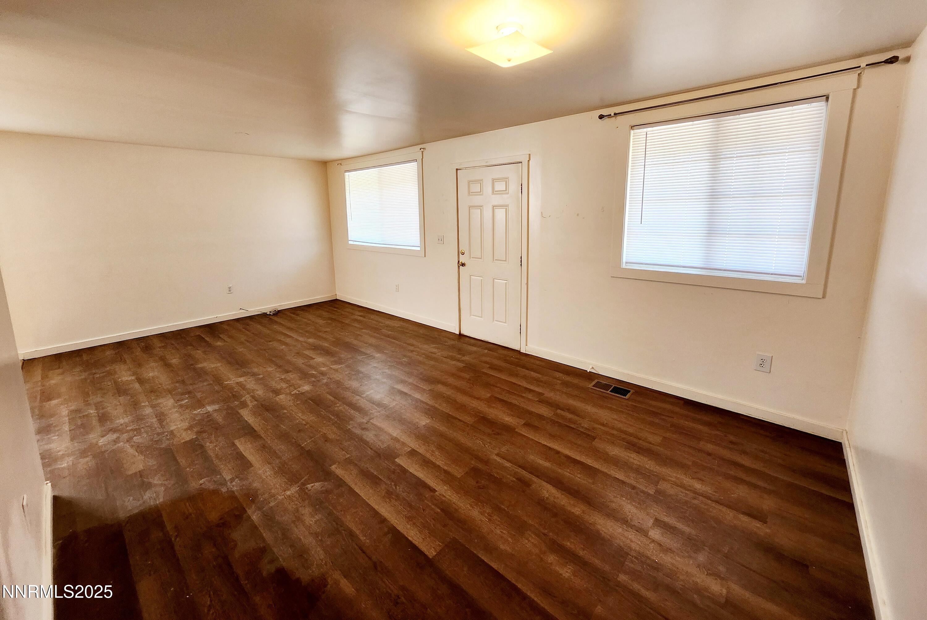 7533 Sandhill Road Fallon, NV 89406 - Photo 3 of 19 20240904_085105