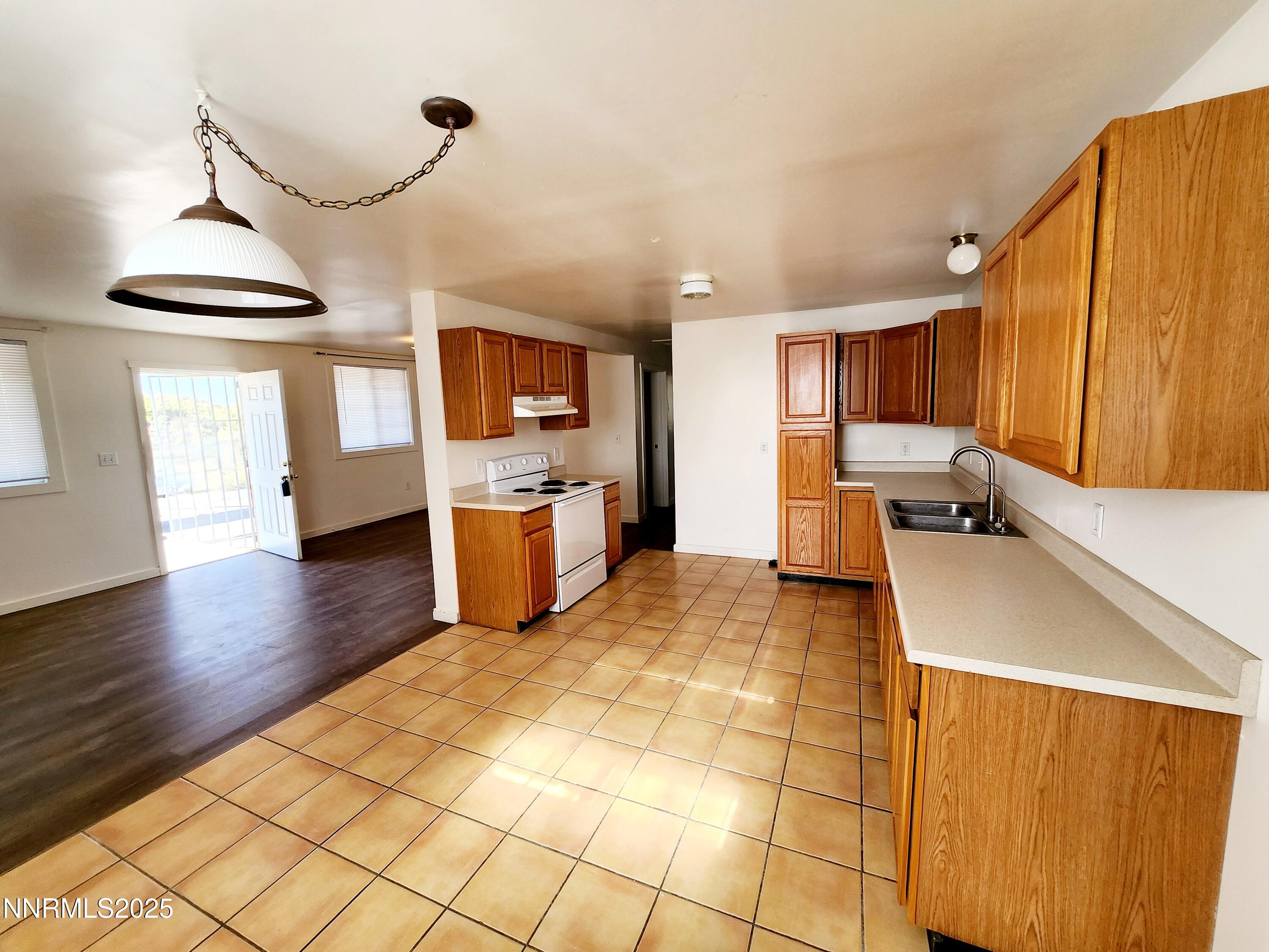 7533 Sandhill Road Fallon, NV 89406 - Photo 7 of 19 20240904_085340