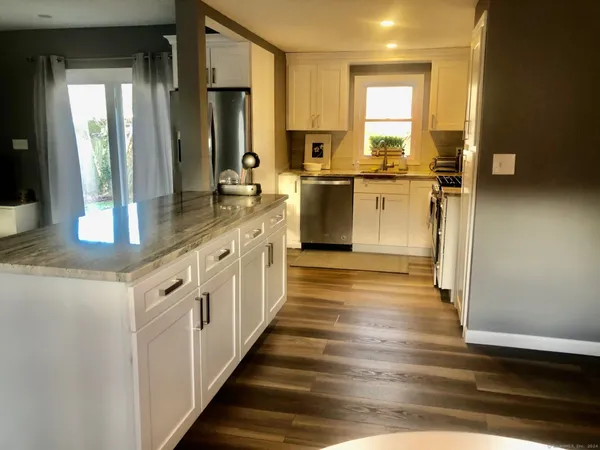 $419,900 | 237 Stadley Rough Road, Danbury, CT 06811