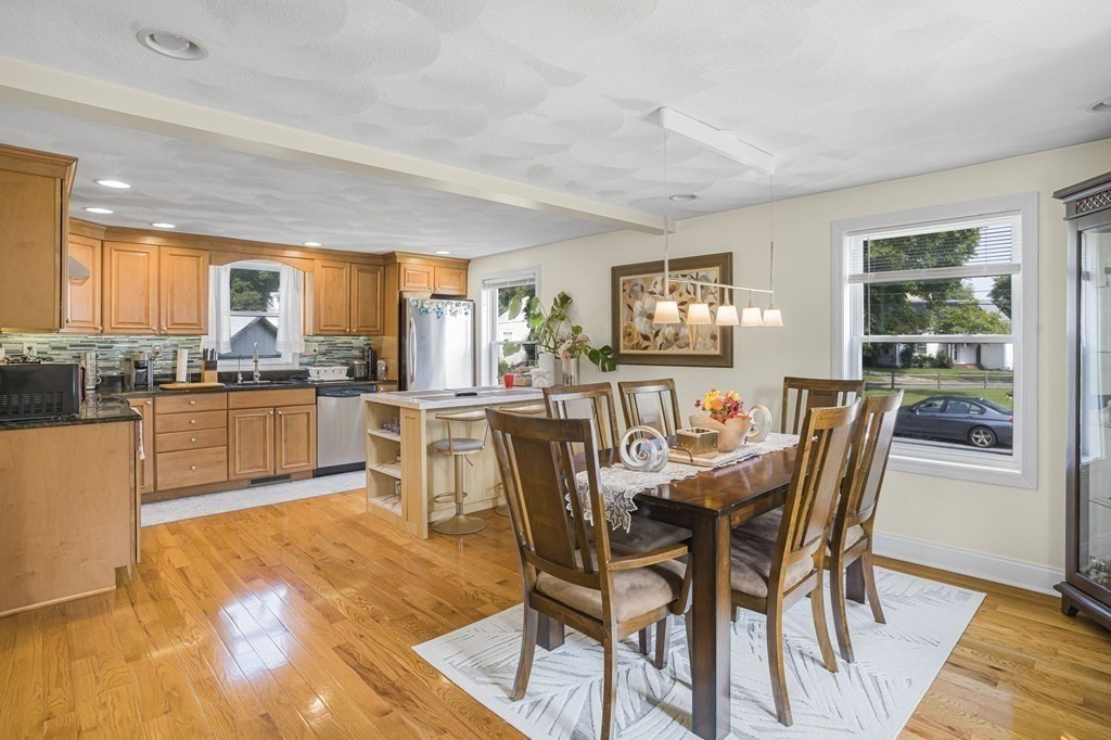 8 Juliette Road Saugus, MA 01906 - Photo 11 of 36 Gallery Image 11