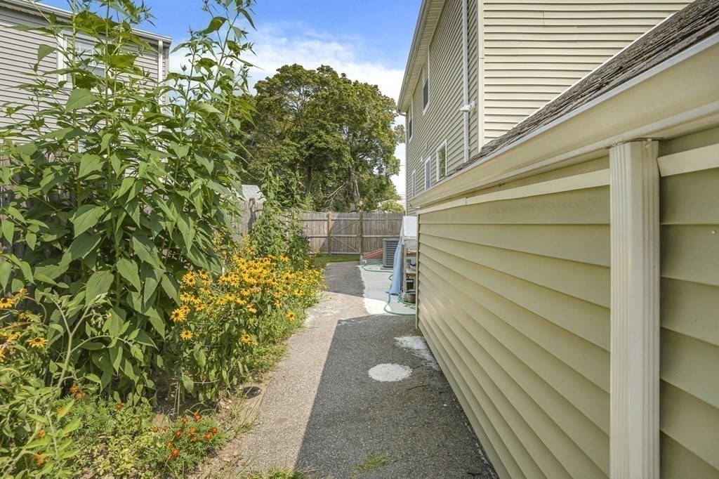 8 Juliette Road Saugus, MA 01906 - Photo 30 of 36 Gallery Image 30