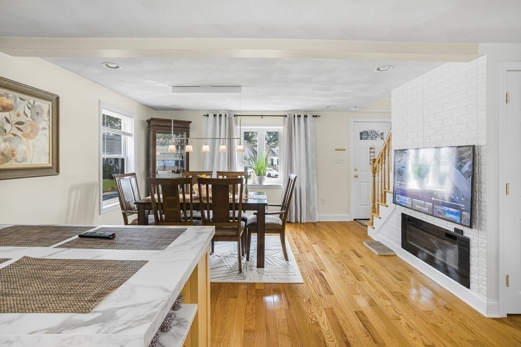 8 Juliette Road Saugus, MA 01906 - Photo 9 of 36 Gallery Image 9
