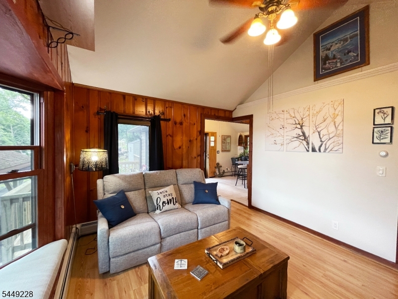 16 Lakeview Road Hopatcong, NJ 07843 - Photo 19 of 50 Gallery Image 19