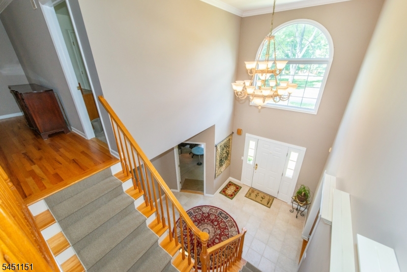 2 Kingston Court Oak Ridge, NJ 07438 - Photo 5 of 46 Gallery Image 5