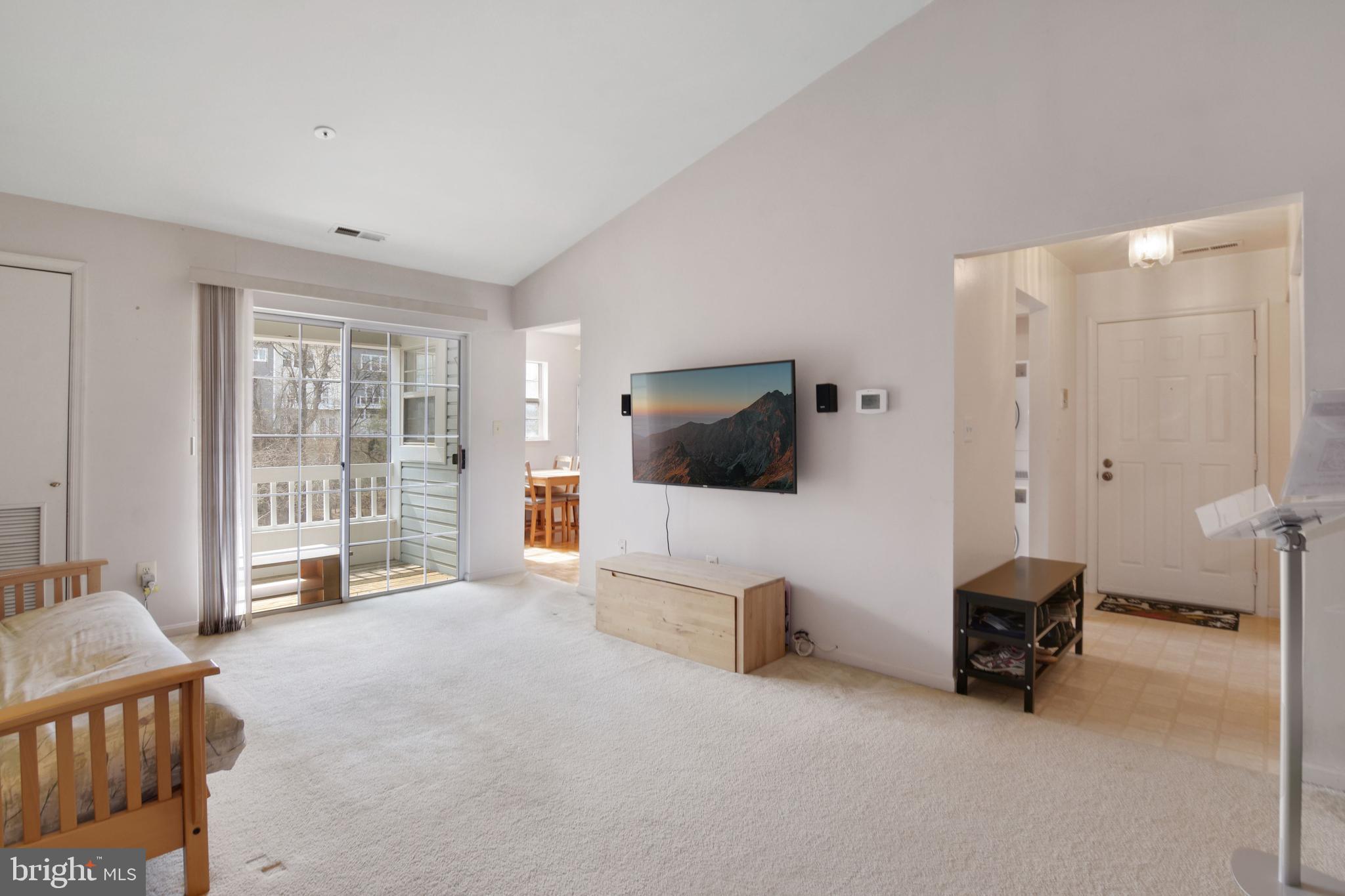 8611 Falls Run Road, Unit L Ellicott City, MD 21043 - Photo 8 of 23 Living Room
