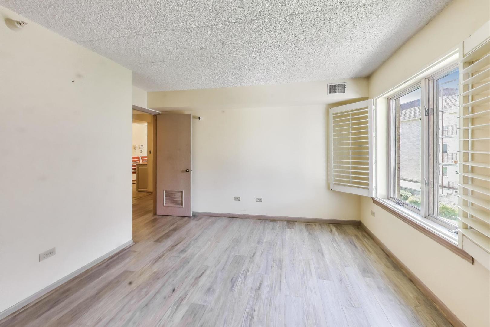 3640 186th Street, Unit 204 Lansing, IL 60438 - Photo 13 of 23