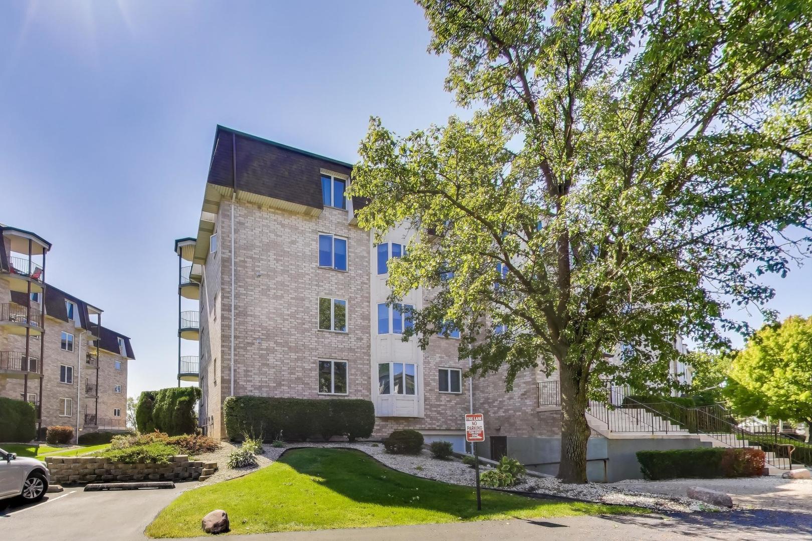 3640 186th Street, Unit 204 Lansing, IL 60438 - Photo 3 of 23