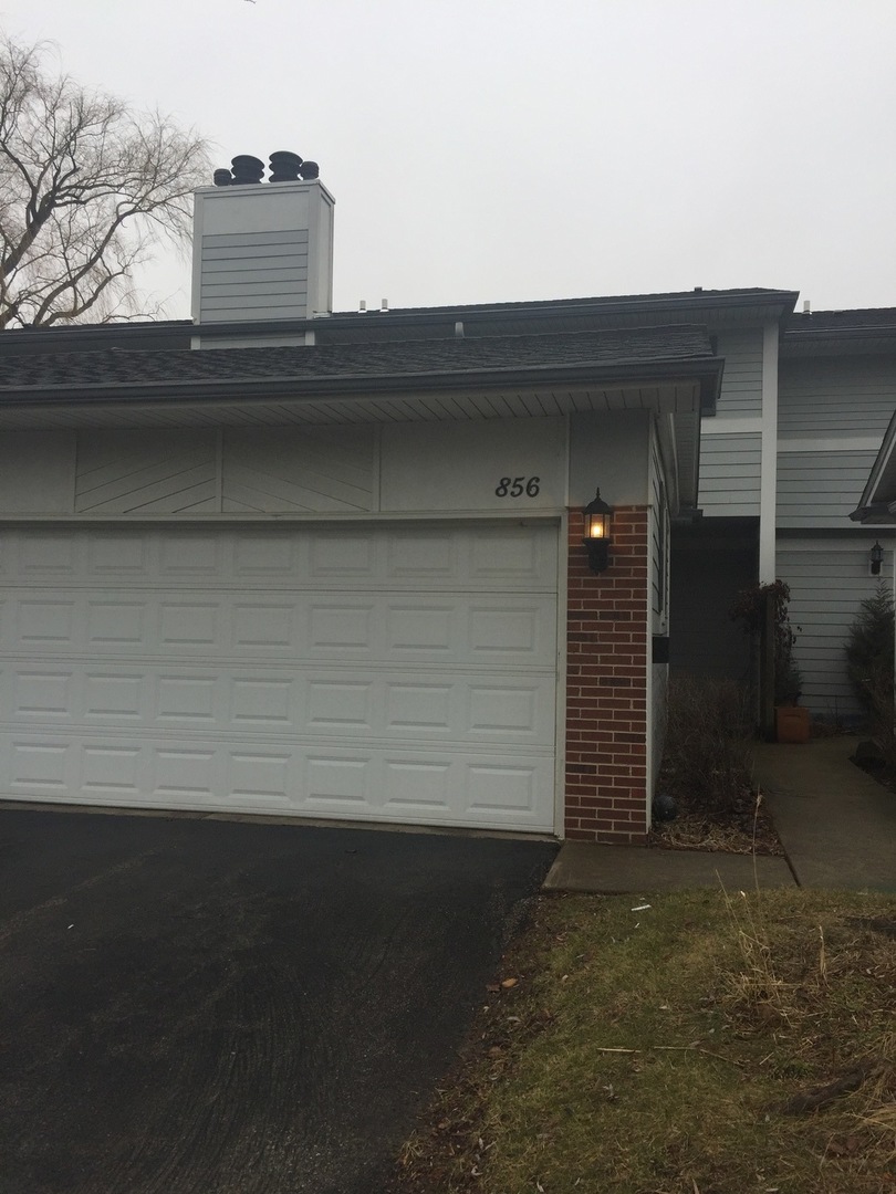 856 Swallow Street Deerfield, IL 60015 - Photo 1 of 2 a view of a building