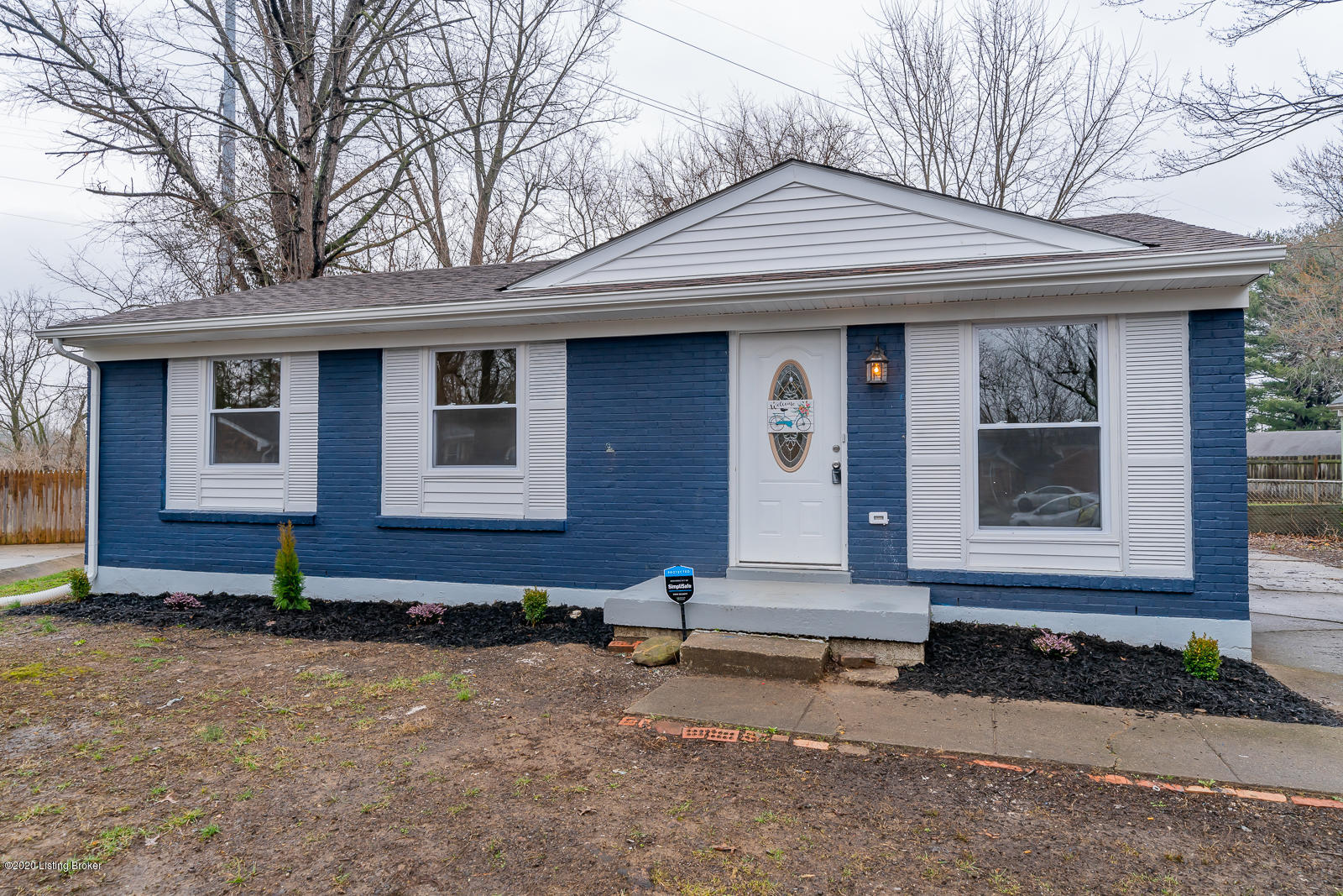 5413 Rayburn Road Louisville, KY 40272 - Photo 2 of 29 5413 Rayburn Rd L-33